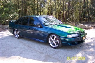 1989 VN SS Commodore