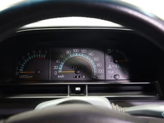 1990 Holden VN  5.0L V8 - SV Enhanced Build No E789 - Maranello Red