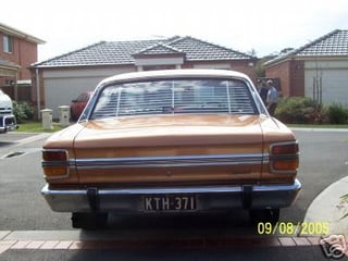 XY GS Falcon 302 V8