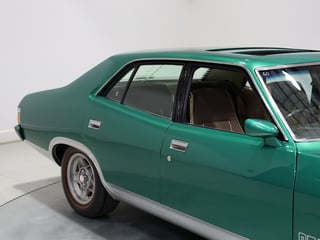1976 Ford Falcon XB GT - Sherwood Green Metallic