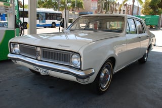 HG Kingswood..350 CHEV!!!