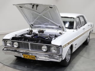1971 Ford XY Fairmont 302ci Windsor - Ultra White