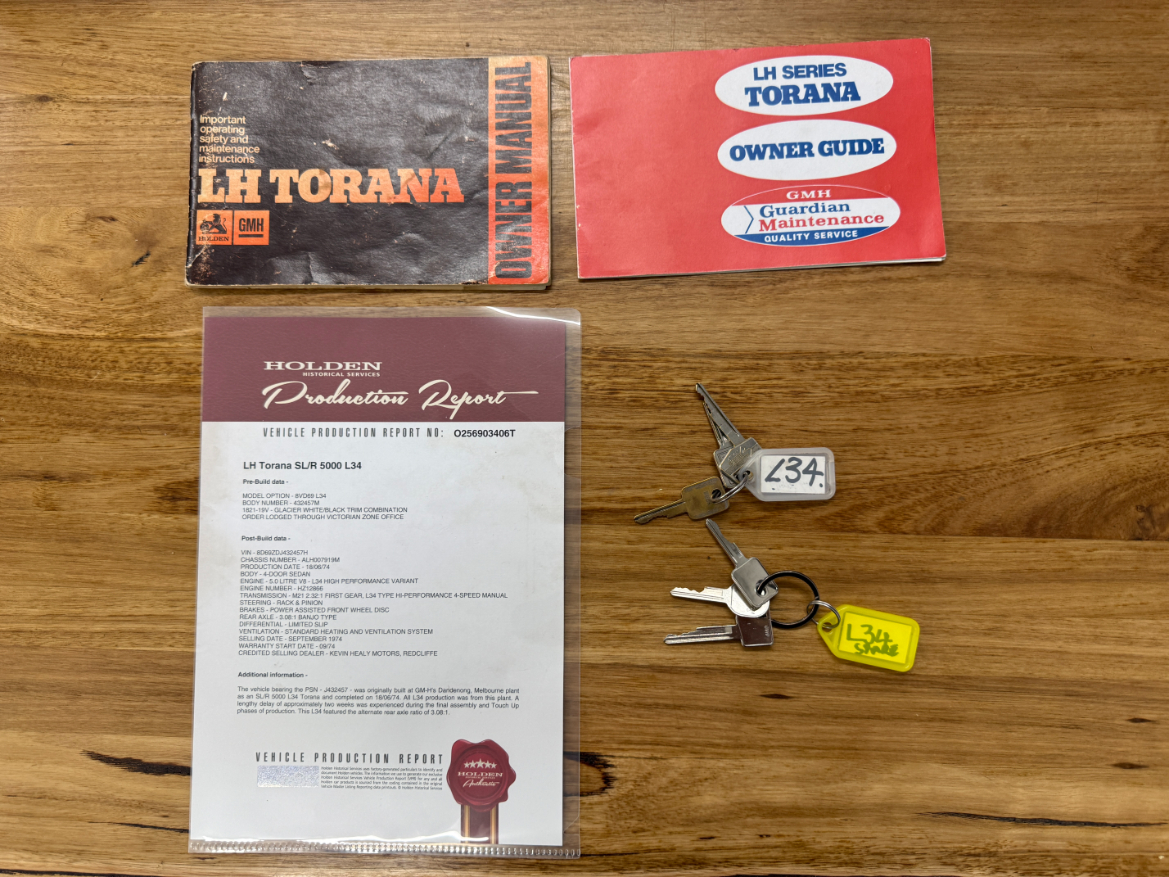 1974 Holden LH Torana L34 SLR 5000 - Glacier White