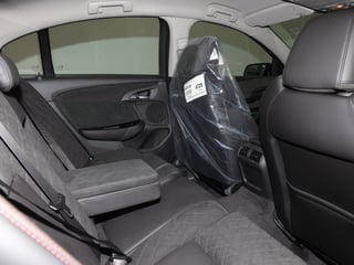 2017 HSV GTSR - Delivery kms - Spitfire Green