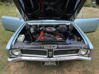 1971 HG GTS Monaro 308 V8 - 4 speed manual