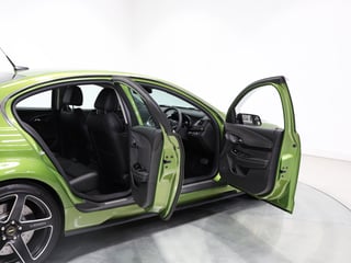 2016 HSV GTS W507 - Jungle Fever 3,218 km