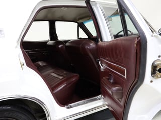 1971 Ford XY Fairmont 302 V8 - Ultra White