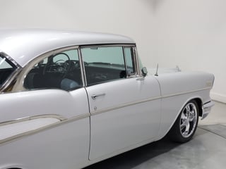 1957 Chevrolet Bel Air - Pillarless 2-Door Hardtop