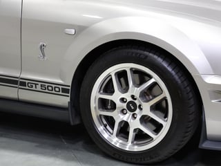 2007 Ford Shelby Mustang GT500 SVT 8,744 miles - Vapor Silver Metallic