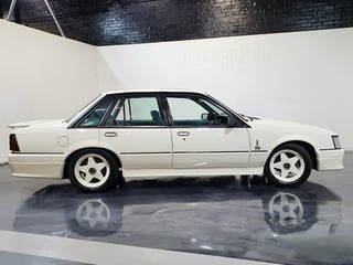 1985 Brock VK HDT Calais Director