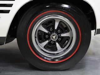 1974 Holden HQ Monaro GTS 308 4sp - Glacier White