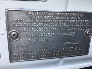 1986 VL Commodore Berlina 4.9L litre Mobil Brock Tribute