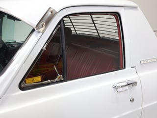 1967 Holden HR 186 S Utility - Grecian White