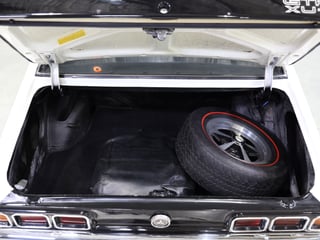 1972 Holden LJ Torana GTR XU1 - Glacier White