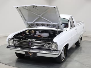 1967 Holden HR 186 S Utility - Grecian White