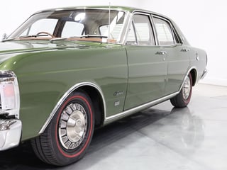 1971 Ford XY Fairmont 302 V8 - Jewel Green