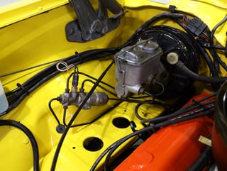 1977 Holden LX Torana SL 253 V8 Hatchback - Absinth Yellow