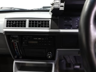 1988 HSV VL SS Group A Walkinshaw Build No. 327 / 750  - 29,619km 