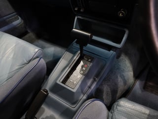 1988 HSV VL SV88 - Build No. 89 - Dorwood Blue Metallic