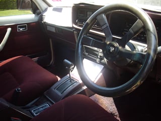 VH Commodore SLE 5.0L - T30 Dealer car