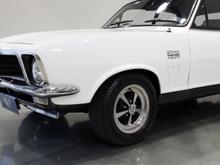 1972 Holden LJ Torana GTR XU1 - Glacier White