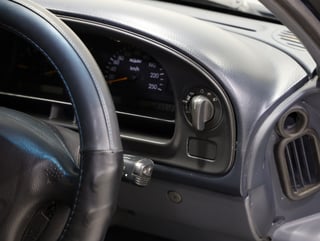1996 HSV VS Senator 215i Build No 884 - Botanica Blue Mica