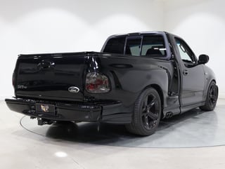 2004 Ford F-150 SVT Lightning RHD - Raven Black 