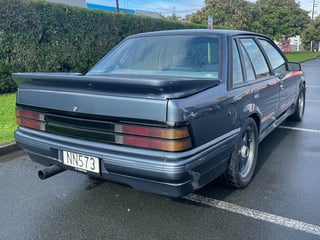 1987 VL HDT Improved Commodore