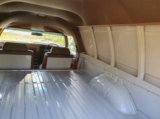 1974 HQ Sandman Panel Van - 253 V8 4 speed