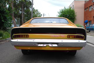 E38 RT Valiant Charger