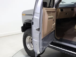 1982 Ford F-Series Pickup F100 RHD 4x4 - 351 V8