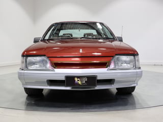 1985 Holden HDT VK Calais Director 333 Pack -  5.0 Litre V8