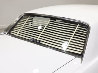 1971 Ford XY Fairmont 302 V8 - Ultra White