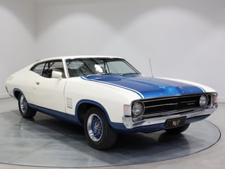 1973 Ford XA Falcon 500 Superbird - Polar White 