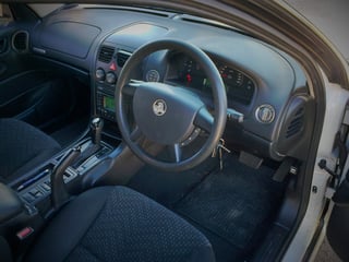 2006 VZ Commodore Executive 6L V8