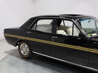 1971 Ford Falcon XY GT Replica 393ci - Onyx Black SUNROOF!