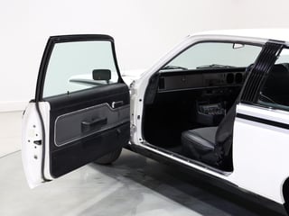 1976 Holden LX Torana SS Hatchback - 5.0L Trimatic - Cotillion White