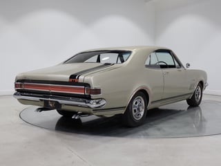 1968 Holden HK Monaro GTS 327 Bathurst - Silver Mink
