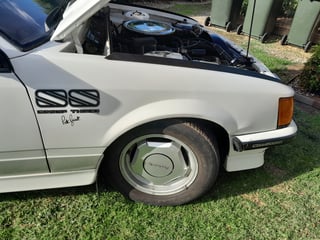 1983 Holden VH HDT Brock Commodore SS Group 3