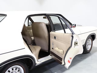1973 Ford Falcon XB GT 4V - Polar White 