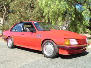 1983 VH Group 3 Brock Commodore #923
