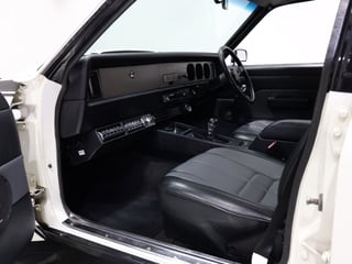1977 Holden LX Torana SLR 5000 Tribute - Palais White 