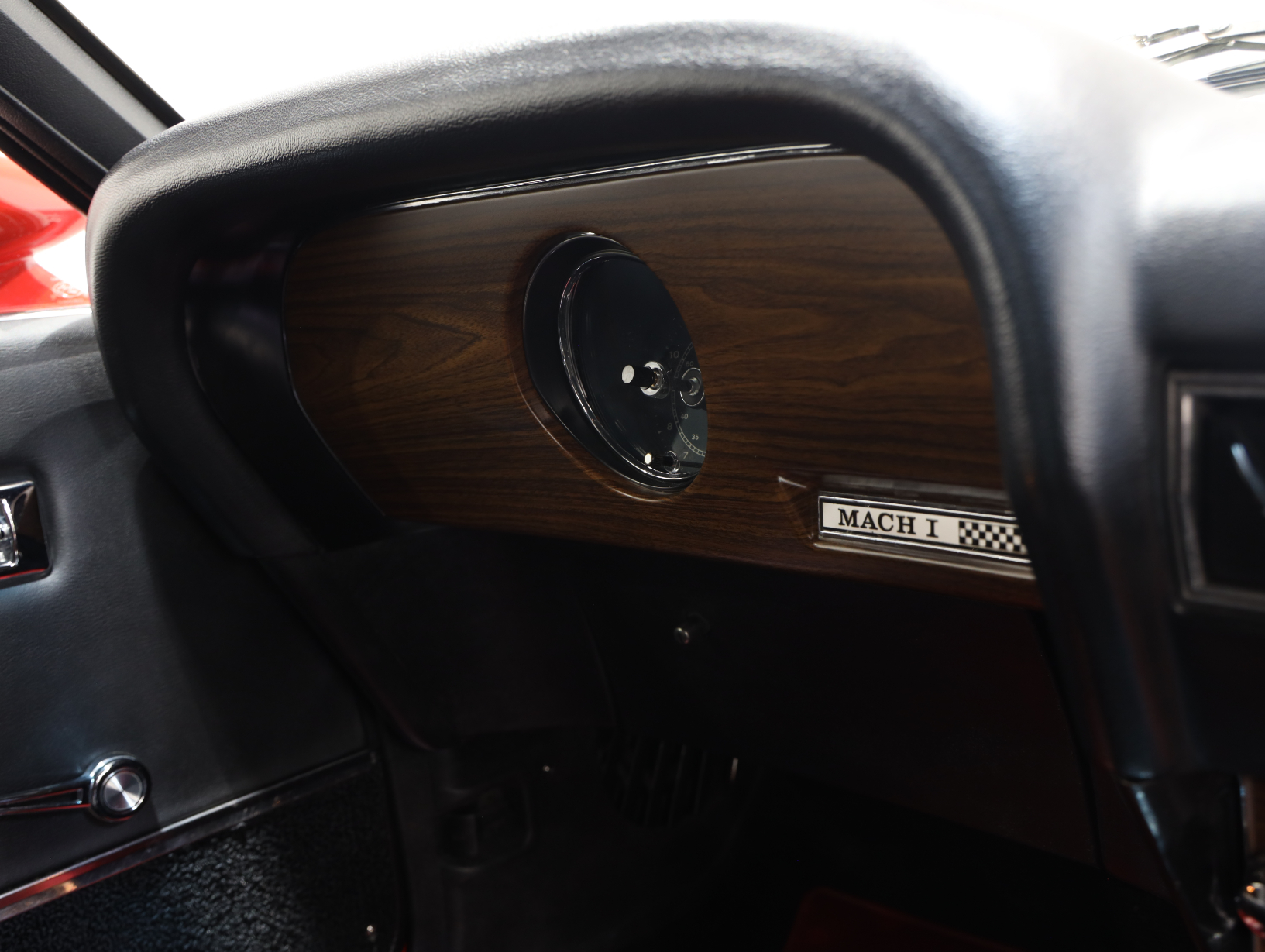 1969 Ford Mustang Mach 1 - Candy Apple Red 