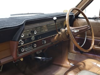 1971 Ford ZD Fairlane 302ci V8 - Teal Glow