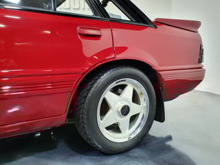 1986 HDT VL Commodore SS Group A #333 - 5,342 km