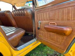 1971 Ford XY Falcon 500 GS 6cyl 250ci 2V - Toploader -Yellow Ochre 