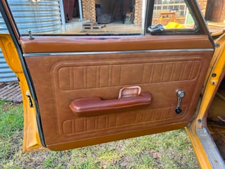 1971 Ford XY Falcon 500 GS 6cyl 250ci 2V - Toploader -Yellow Ochre 