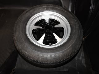 1976 Holden HJ Monaro GTS 308 - Jade Green Metallic