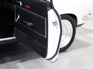 1973 Holden LJ Torana GTR XU1 Tribute - Glacier White