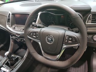 2017 HSV Gen F2 GTSR - Spitfire Green Manual